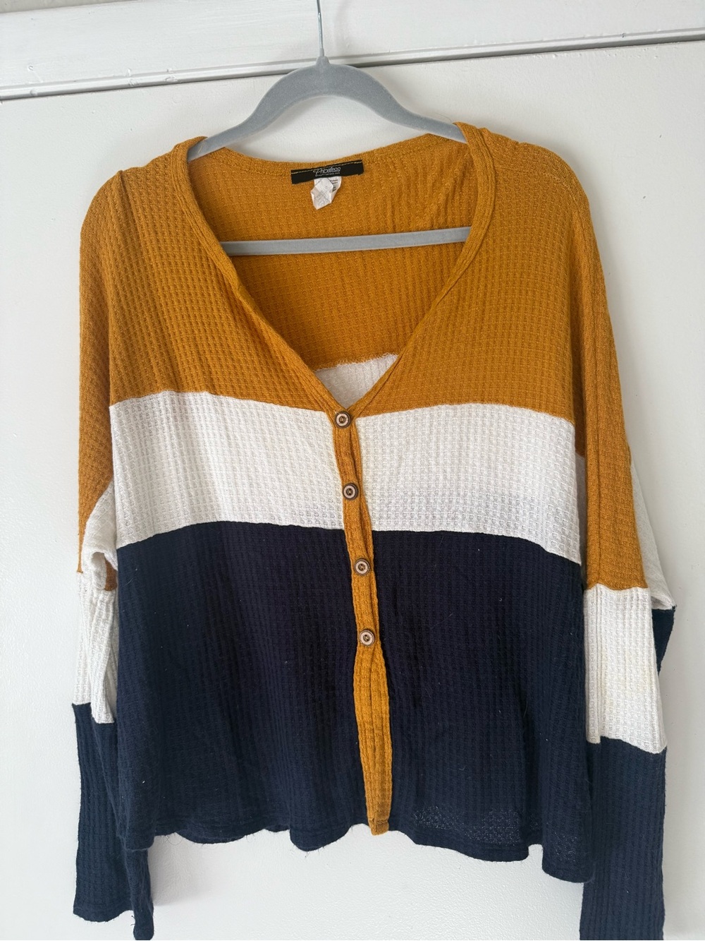 Women’s waffle material long sleeve cardigan